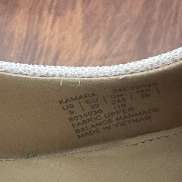 Calvin Klein Kamara Sz 9 Nude Peach Blush Snakeprint Pumps Heels - Picture 8 of 9